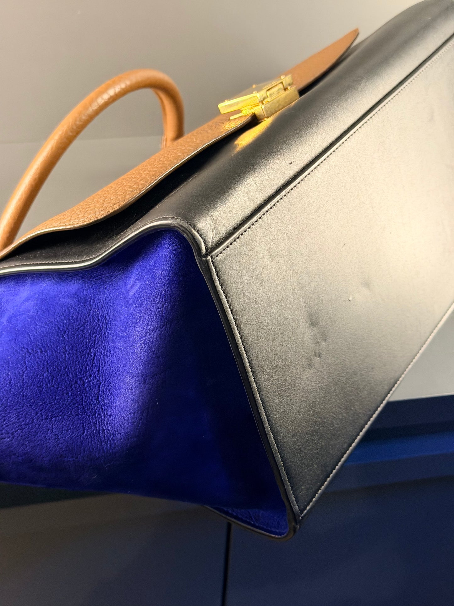 CELINE BY PHOEBE PHILO TRI COLOR MEDIUM TRAPEZE HANDBAG