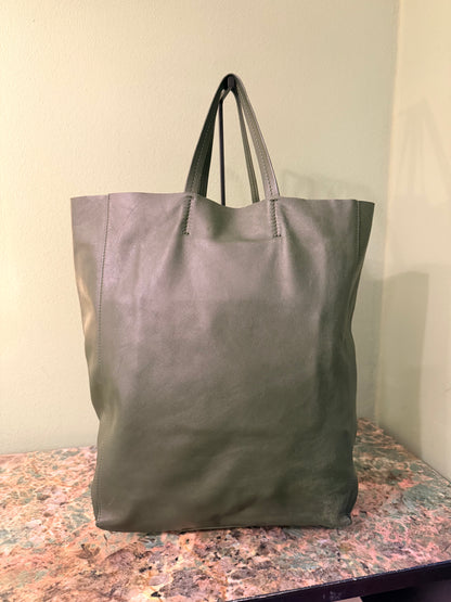 CÈLINE FOREST GREEN CABAS HANDBAG