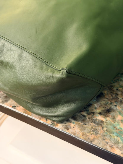 CÈLINE FOREST GREEN CABAS HANDBAG