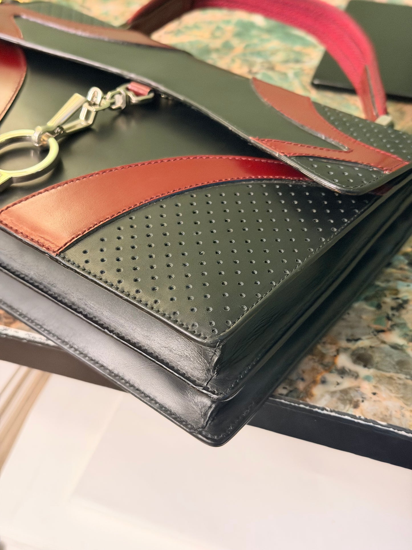 PRADA BLACK AND BURGUNDY DRIVE TOP HANDLE BAG