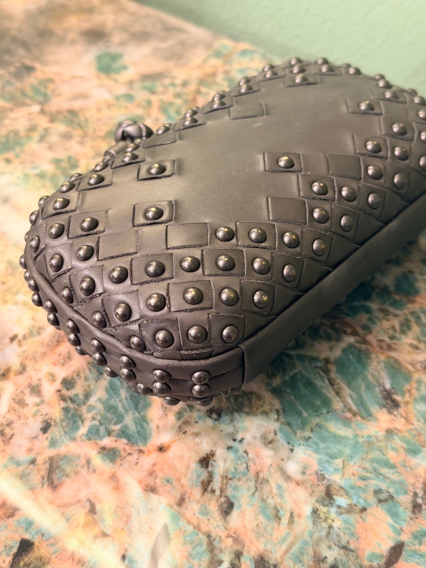 BOTTEGA VENETA GRAY STUDDED KNOT CLUTCH