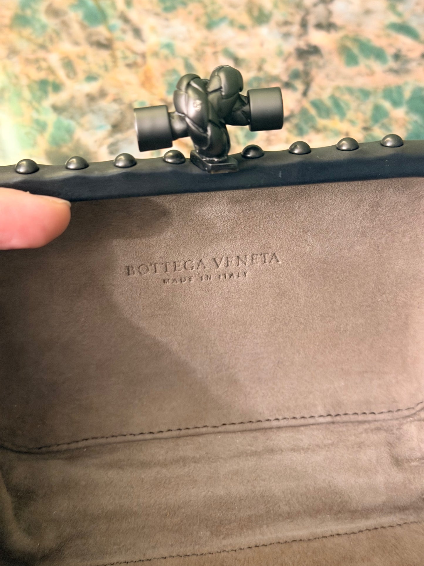 BOTTEGA VENETA GRAY STUDDED KNOT CLUTCH