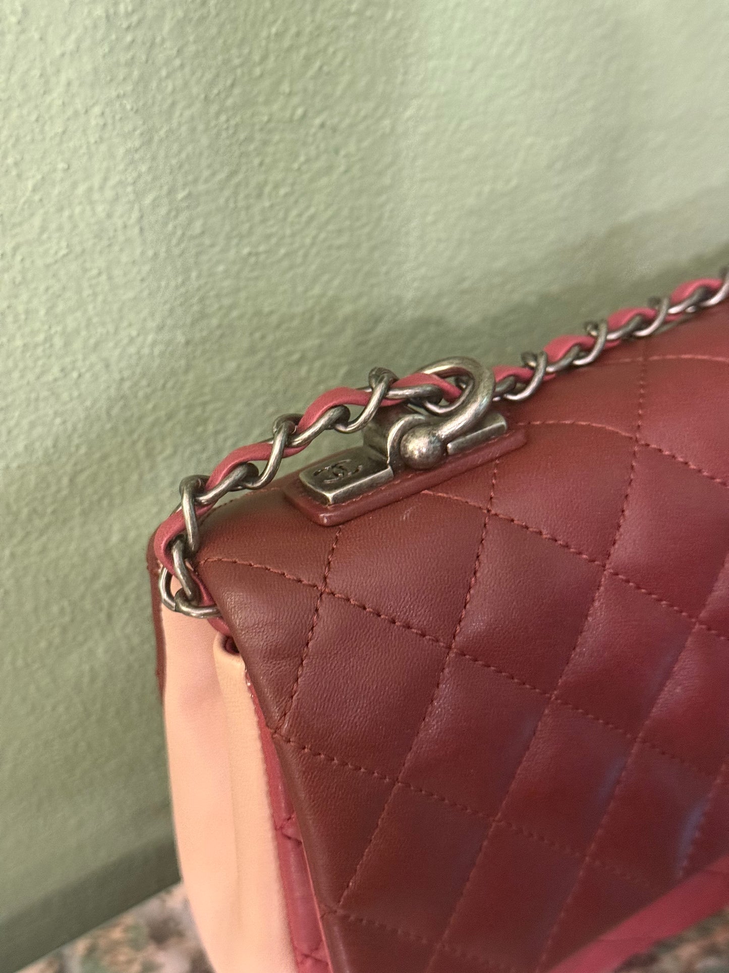 CHANEL MEDIUM SINGLE FLAP TRI COLOR SHOULDER BAG