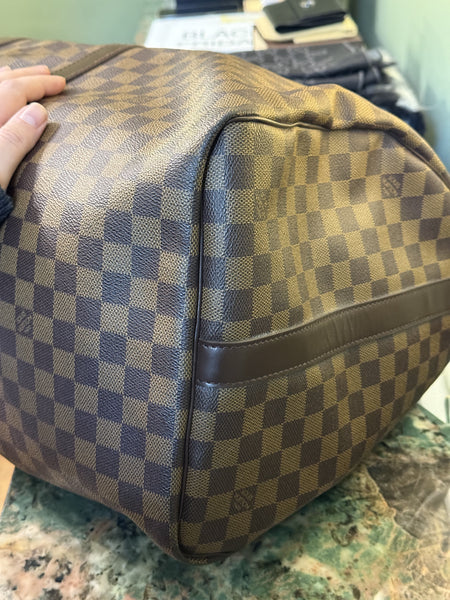 LOUIS VUITTON DAMIER EBENE KEEPALL 55 TRAVEL BAG