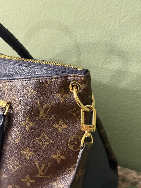 LOUIS VUITTON MONOGRAM NAVY PALLAS MM SHOULDER BAG