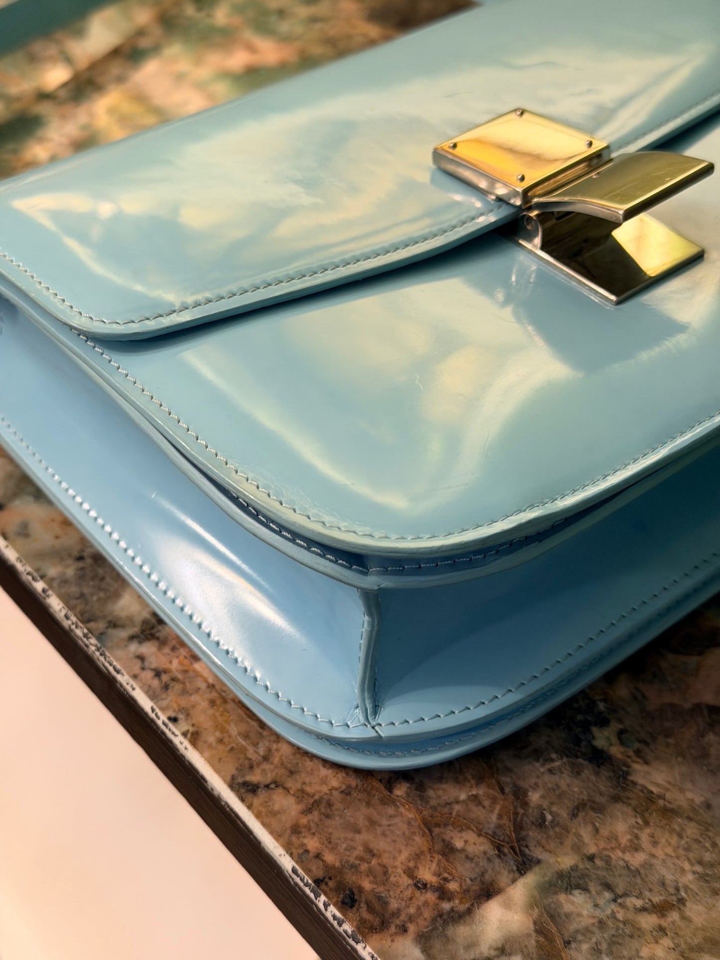 CÈLINE LIGHT BLUE SPAZZOLATO BOX CLASSIQUE SHOULDER BAG