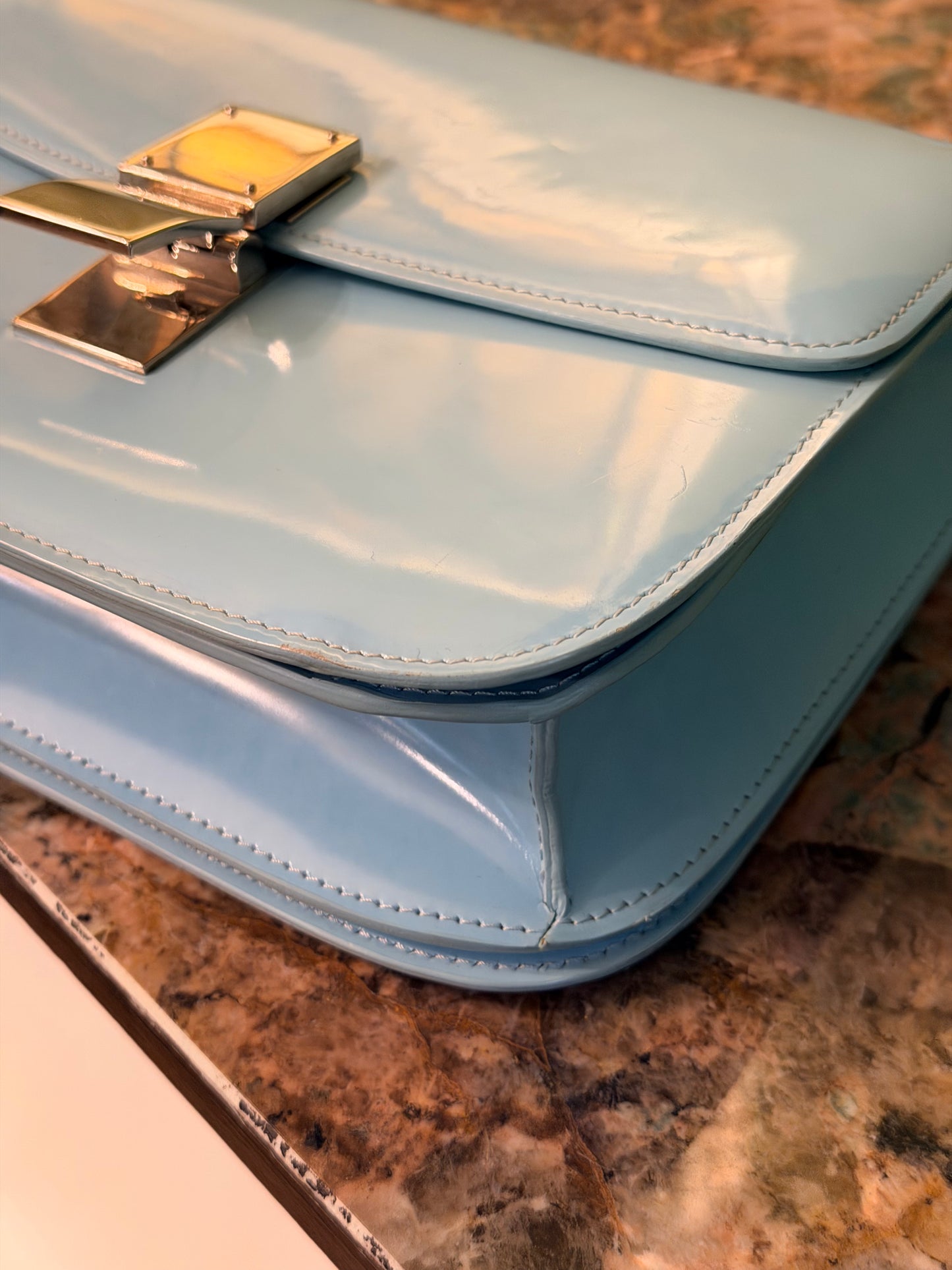 CÈLINE LIGHT BLUE SPAZZOLATO BOX CLASSIQUE SHOULDER BAG