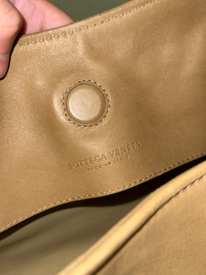 BOTTEGA VENETA DARK BEIGE LARGE CAMPANA SHOULDER BAG