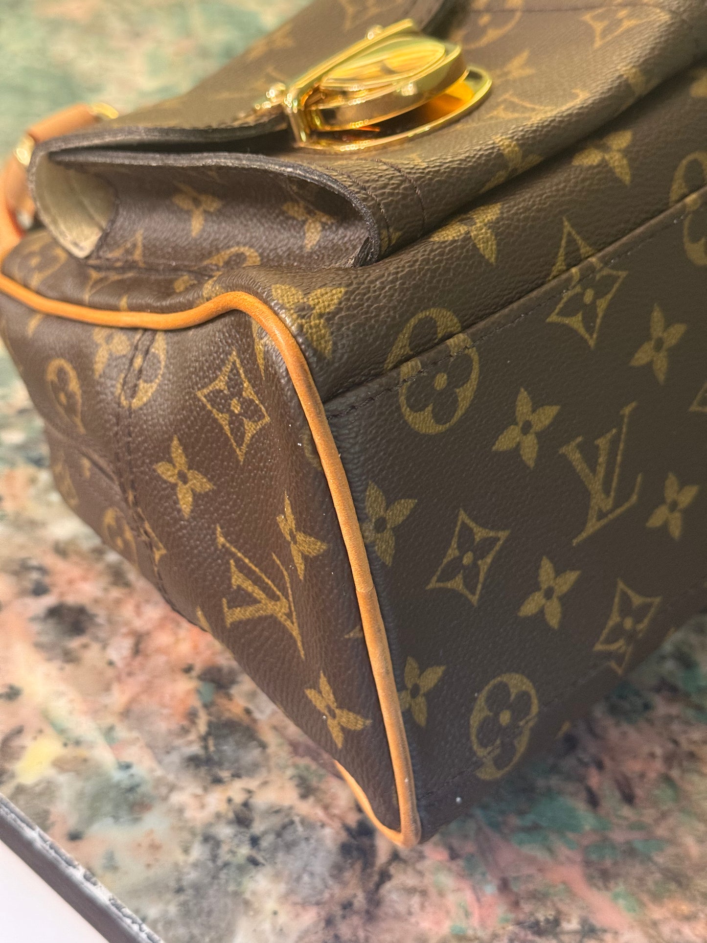 LOUIS VUITTON MONOGRAM MANHATTAN PM HANDBAG