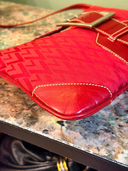VALENTINO RED V LOGO PRINT SHOULDER BAG