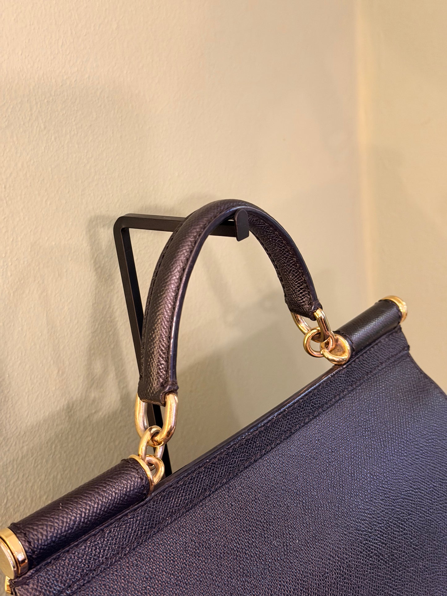 DOLCE & GABBANA BLACK MEDIUM SICILY HANDBAG