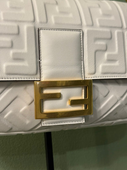 FENDI WHITE EMBOSSED LOGO LARGE BAGUETTE SHOULDER BAG