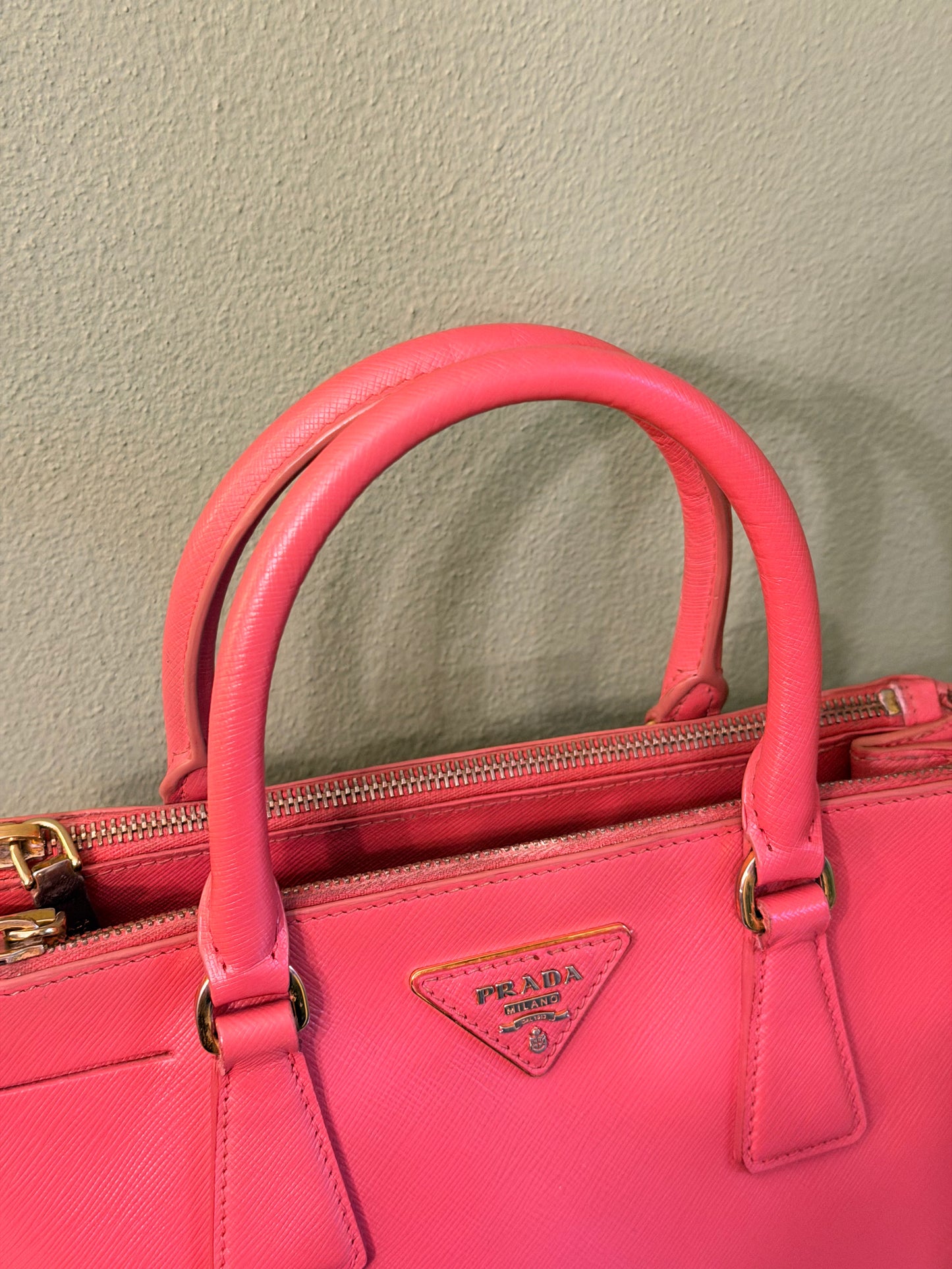 PRADA PINK SAFFIANO SMALL GALLERIA HANDBAG