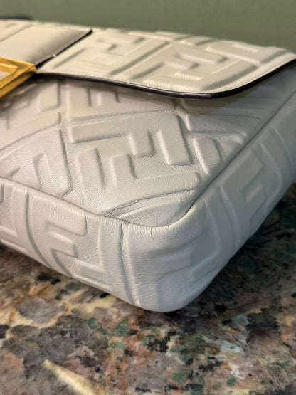 FENDI WHITE EMBOSSED LOGO LARGE BAGUETTE SHOULDER BAG