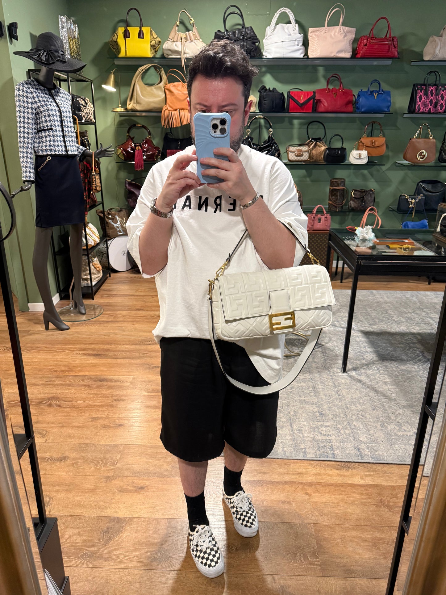 FENDI WHITE EMBOSSED LOGO LARGE BAGUETTE SHOULDER BAG