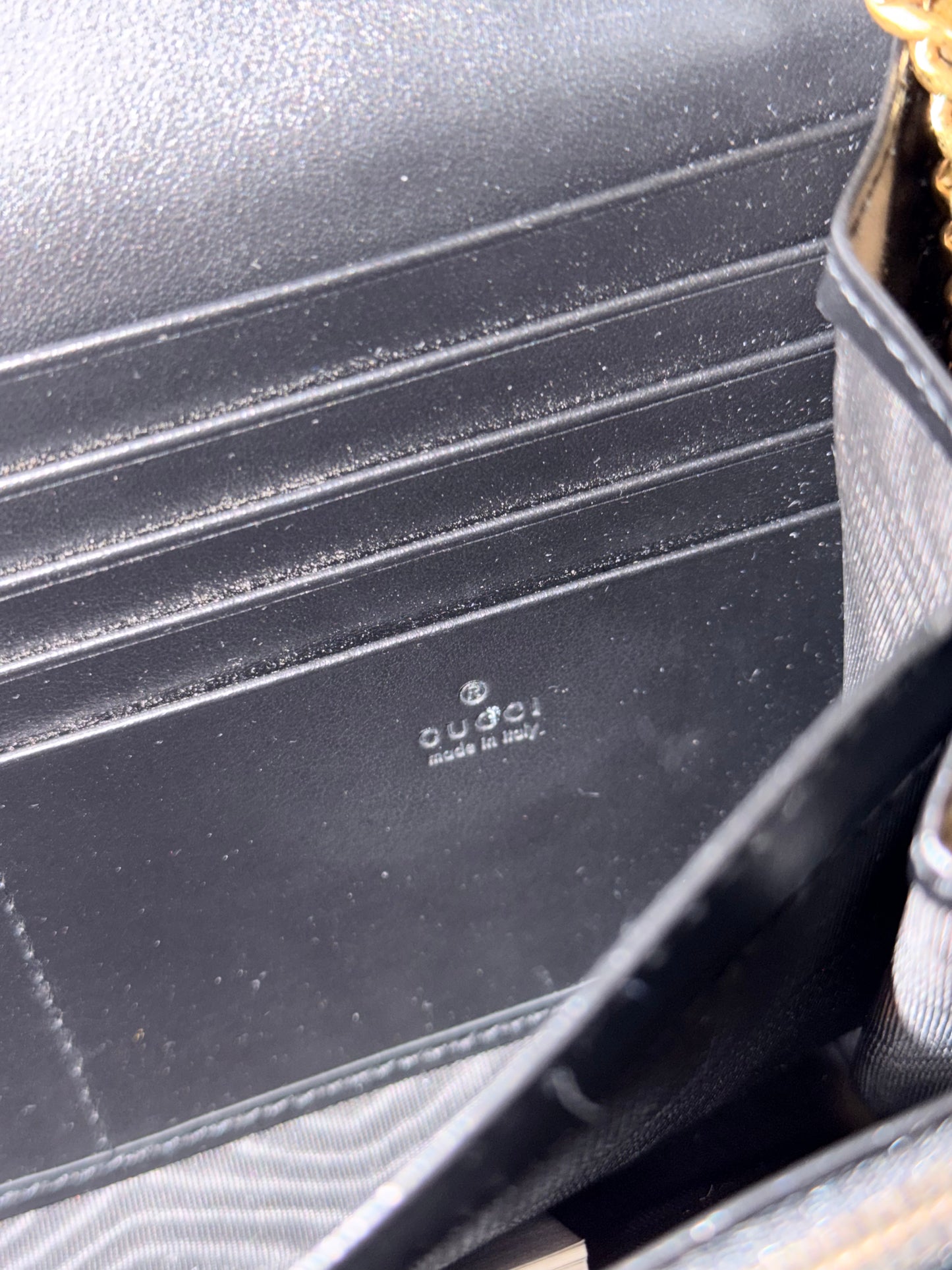 GUCCI BLACK MARMONT WALLET ON CHAIN