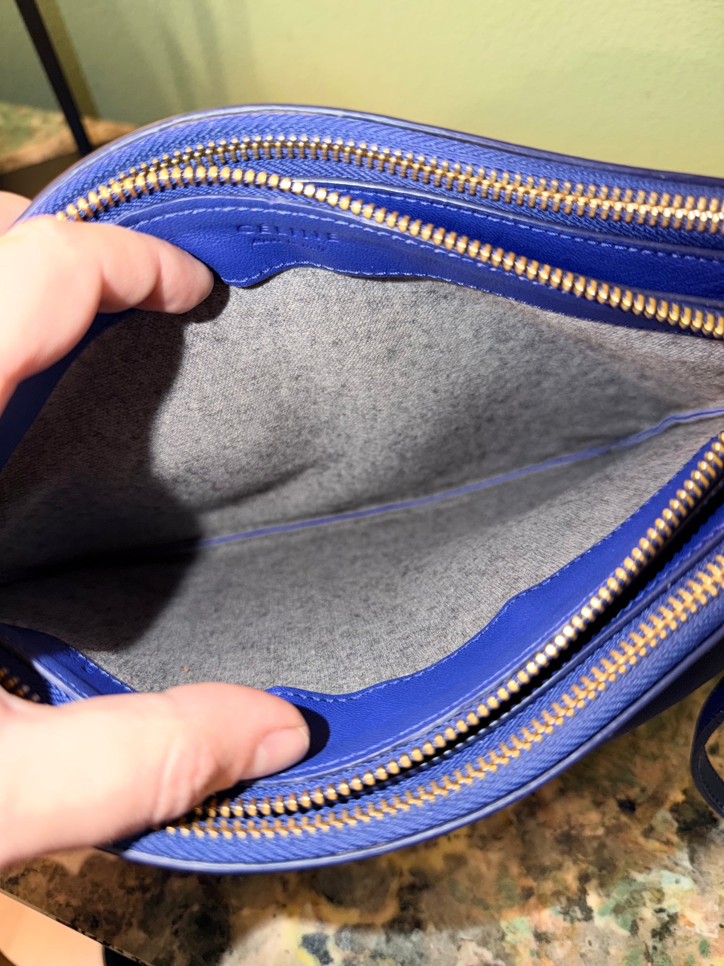 CÈLINE ELECTRIC BLUE LARGE TRIO CROSSBODY BAG