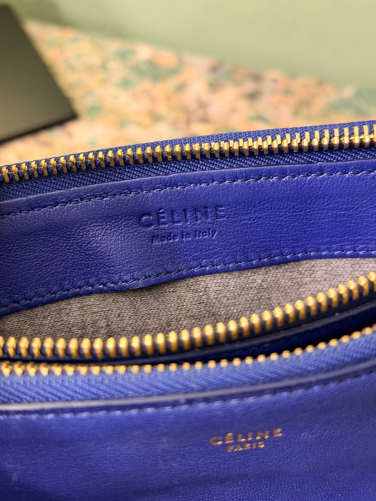 CÈLINE ELECTRIC BLUE LARGE TRIO CROSSBODY BAG