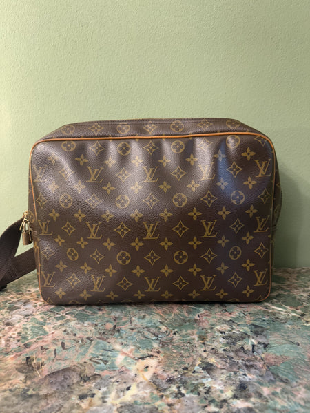 LOUIS VUITTON MONOGRAM REPORTER GM CROSSBODY BAG