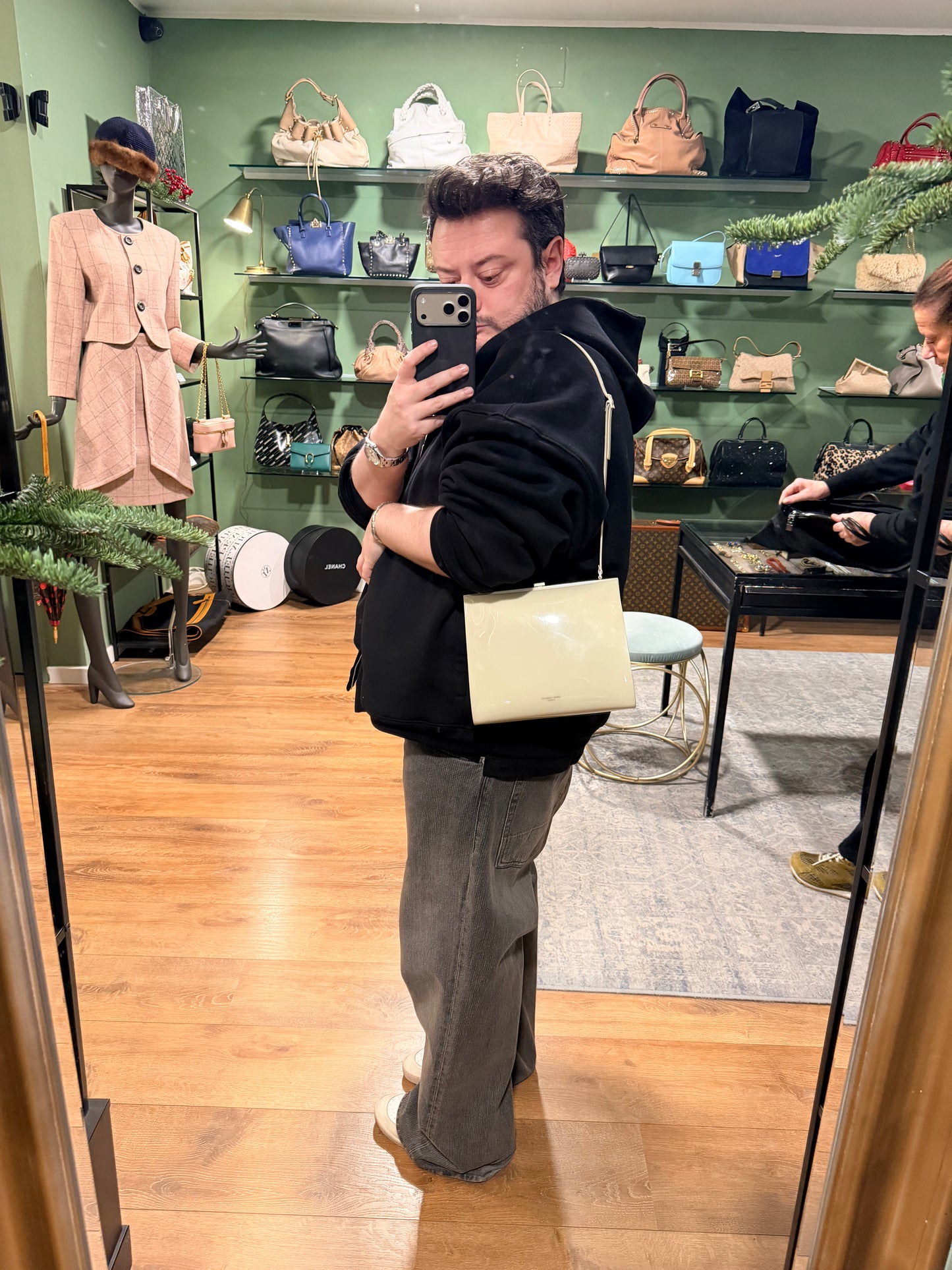 SAINT LAURENT CREAM ANNE MARIE SHOULDER BAG