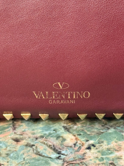 VALENTINO BURGUNDY LARGE ROCKSTUD SHOPPER TOTE