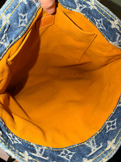 LOUIS VUITTON BLUE DENIM SAC PLAT HANDBAG