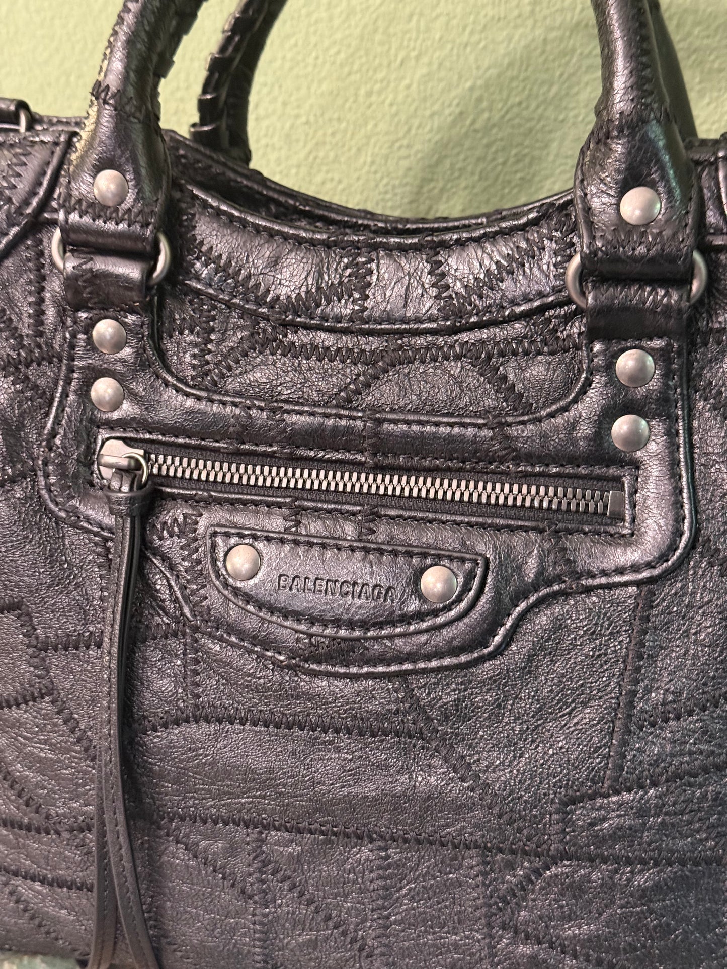 BALENCIAGA BLACK PATCHWORK MEDIUM NEO CITY HANDBAG