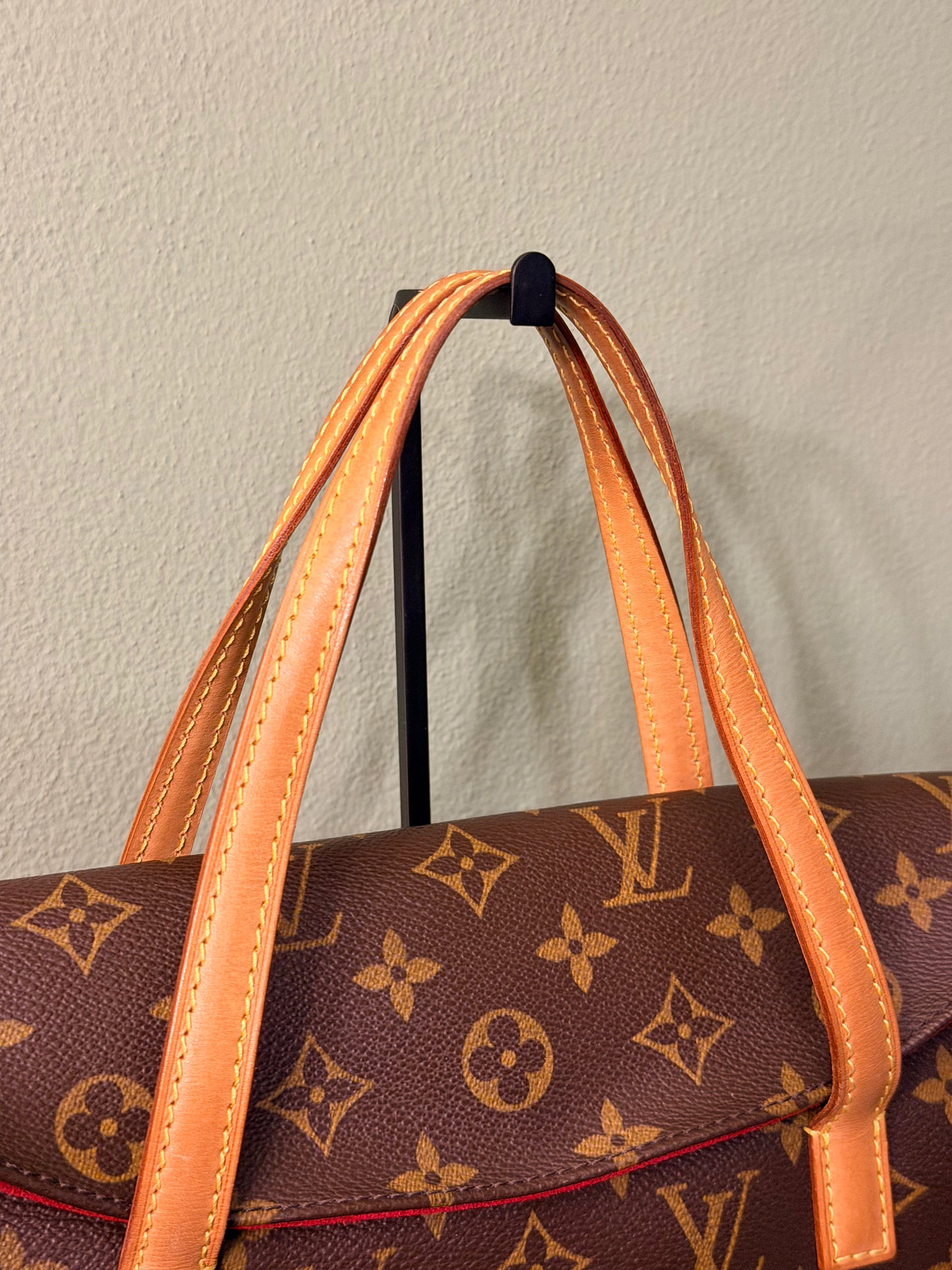 LOUIS VUITTON MONOGRAM SONATINE HANDBAG