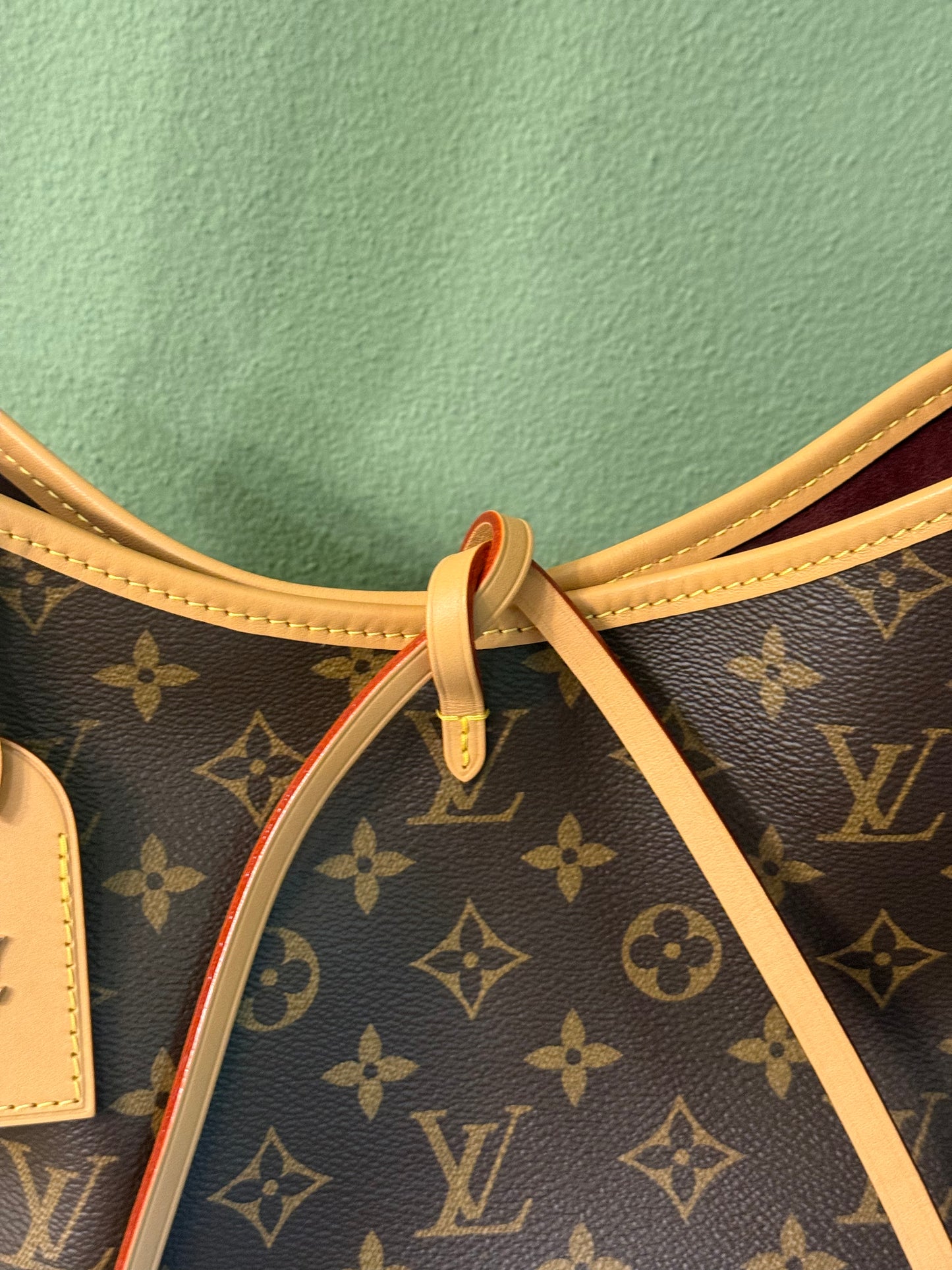LOUIS VUITTON MONOGRAM CARRYALL PM SHOULDER BAG