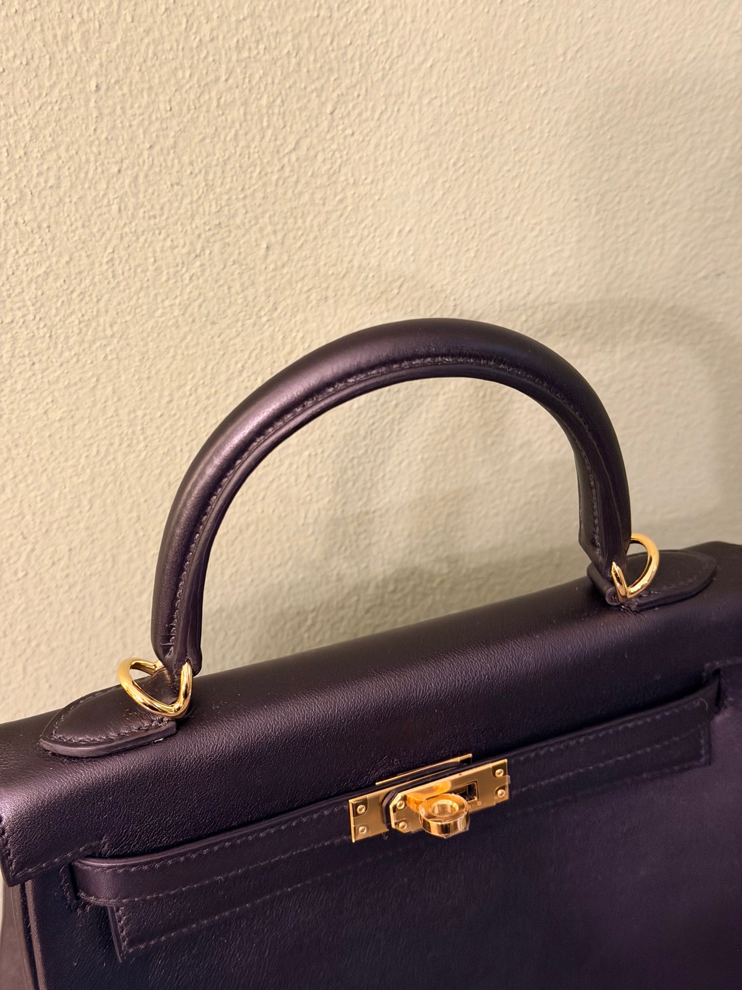 HERMÈS BLACK VAU CHERI KELLY 25 RETOURNE HANDBAG
