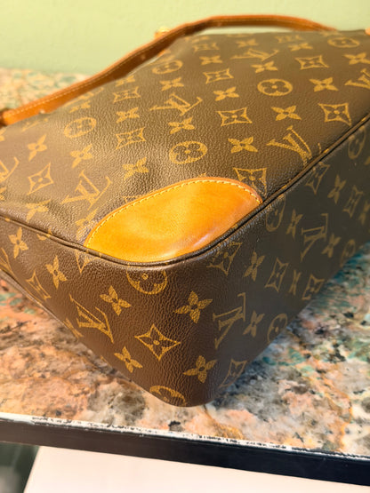 LOUIS VUITTON MONOGRAM BOULOGNE SHOULDER BAG