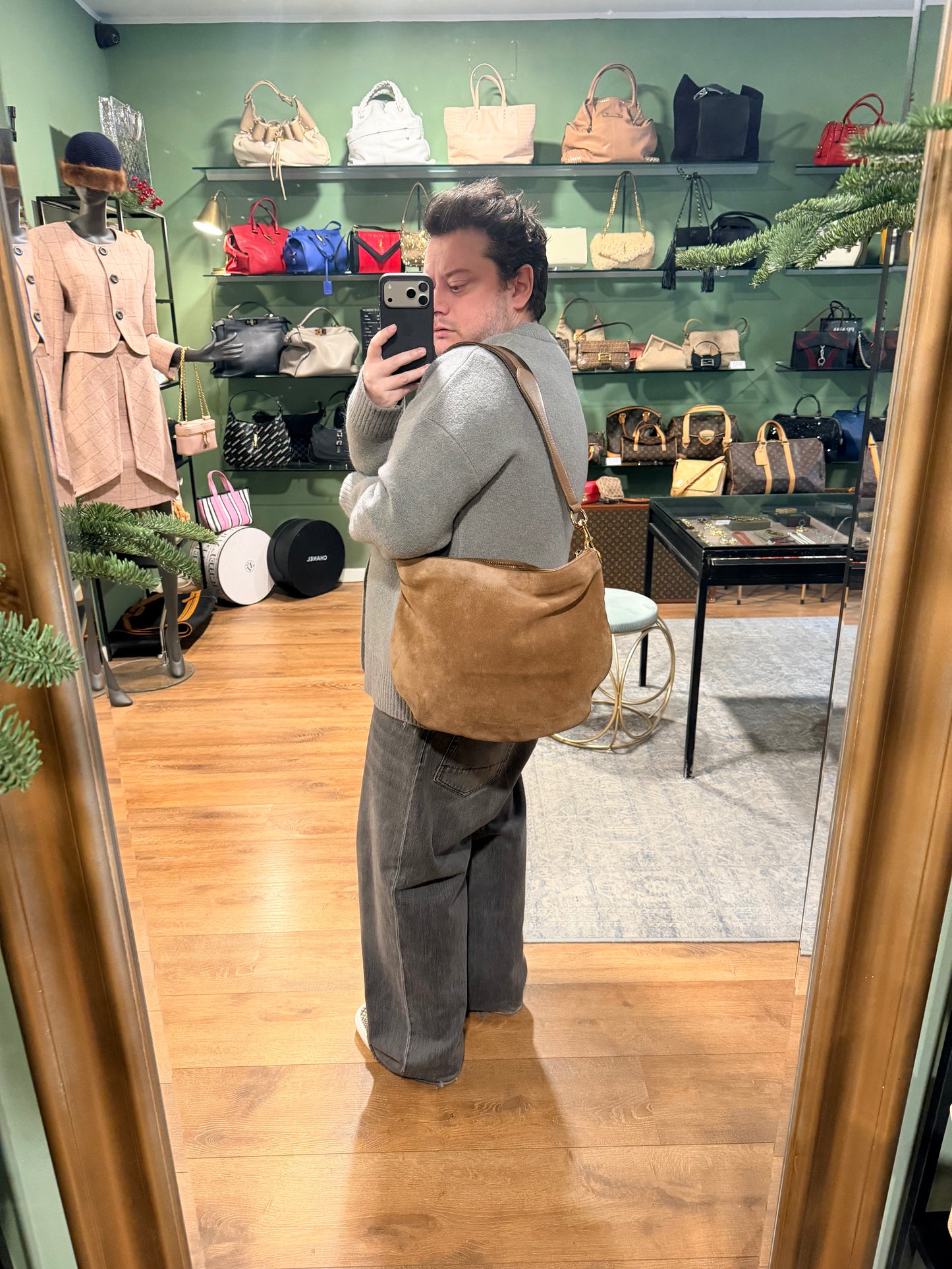 GUCCI BEIGE SUEDE HALF MOON SHOULDER BAG