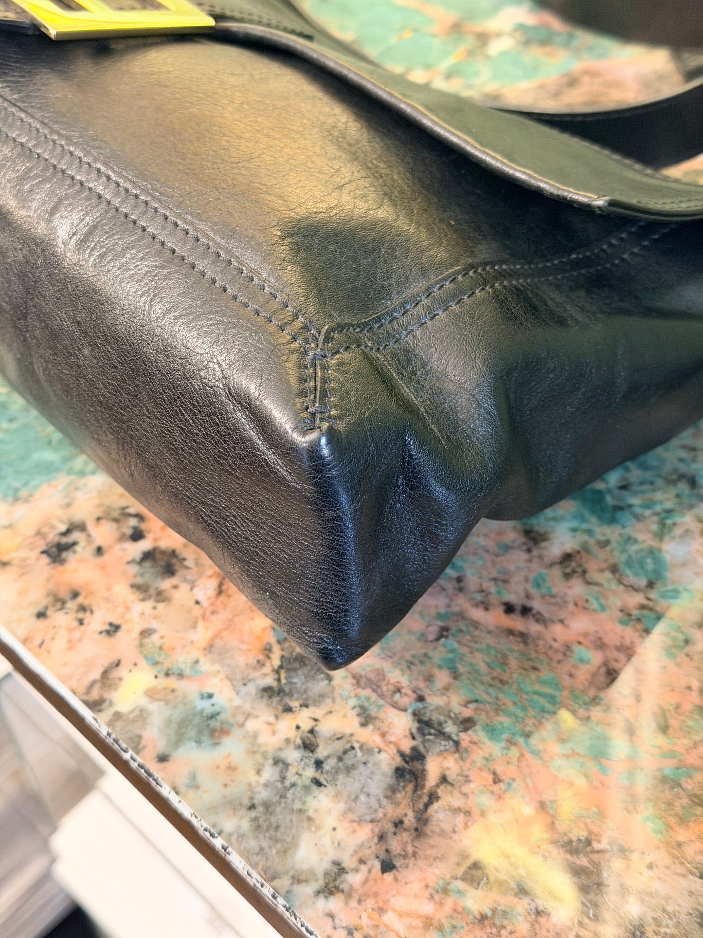 FENDI BLACK MAXI BAGUETTE CROSSBODY BAG