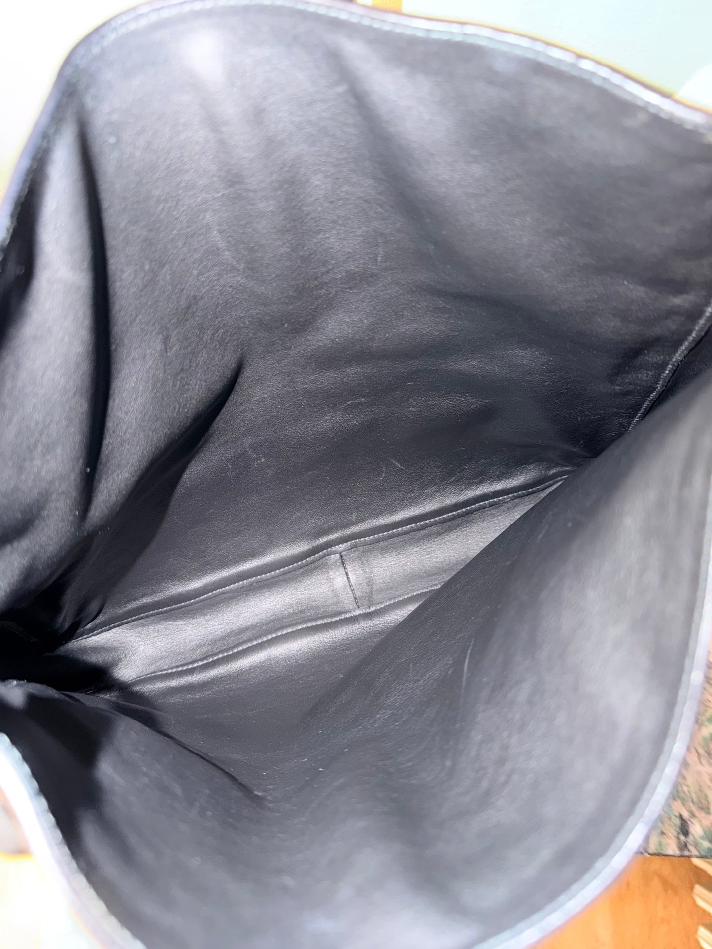 GUCCI BY TOM FORD BLACK GG SUEDE MEDIUM HOBO BAG