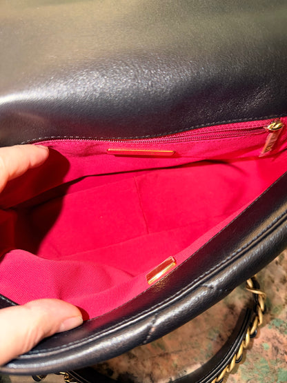 CHANEL BLACK SMALL 19 CROSSBODY BAG