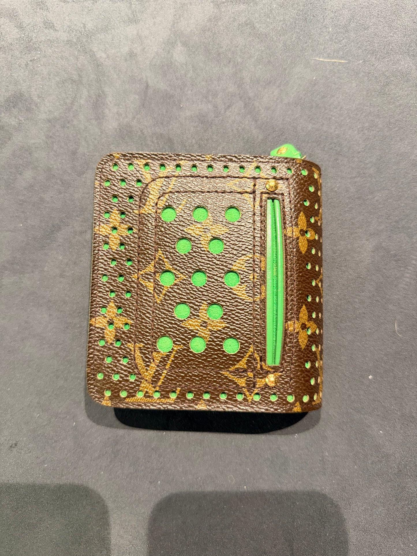 LOUIS VUITTON MONOGRAM PERFO COMPACT ZIP WALLET