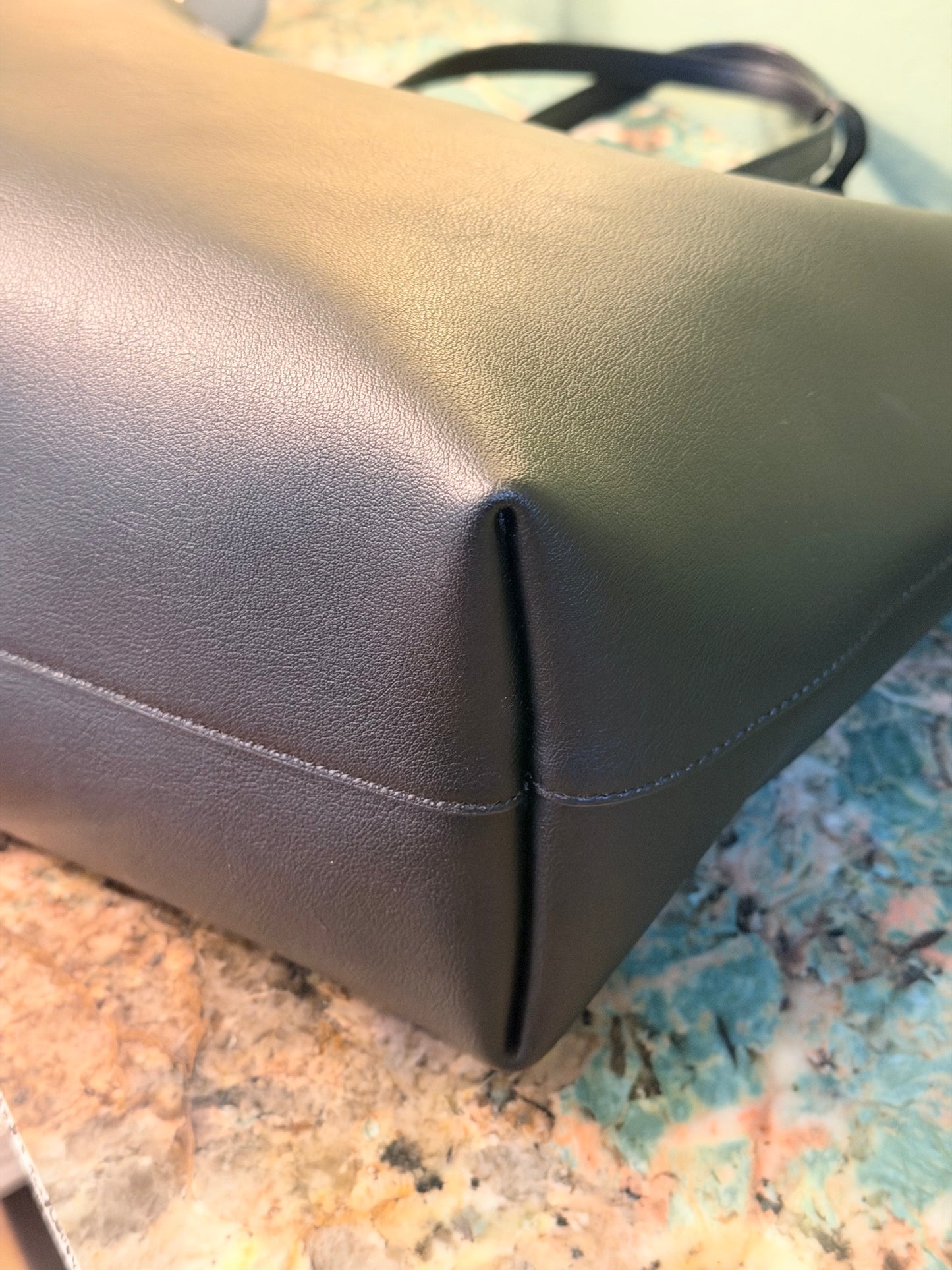 SAINT LAURENT BLACK SHOPPING TOTE