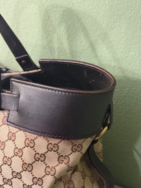 GUCCI BROWN MONOGRAM BUCKLE HANDBAG