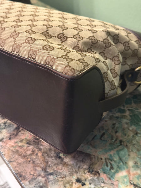 GUCCI BROWN MONOGRAM BUCKLE HANDBAG