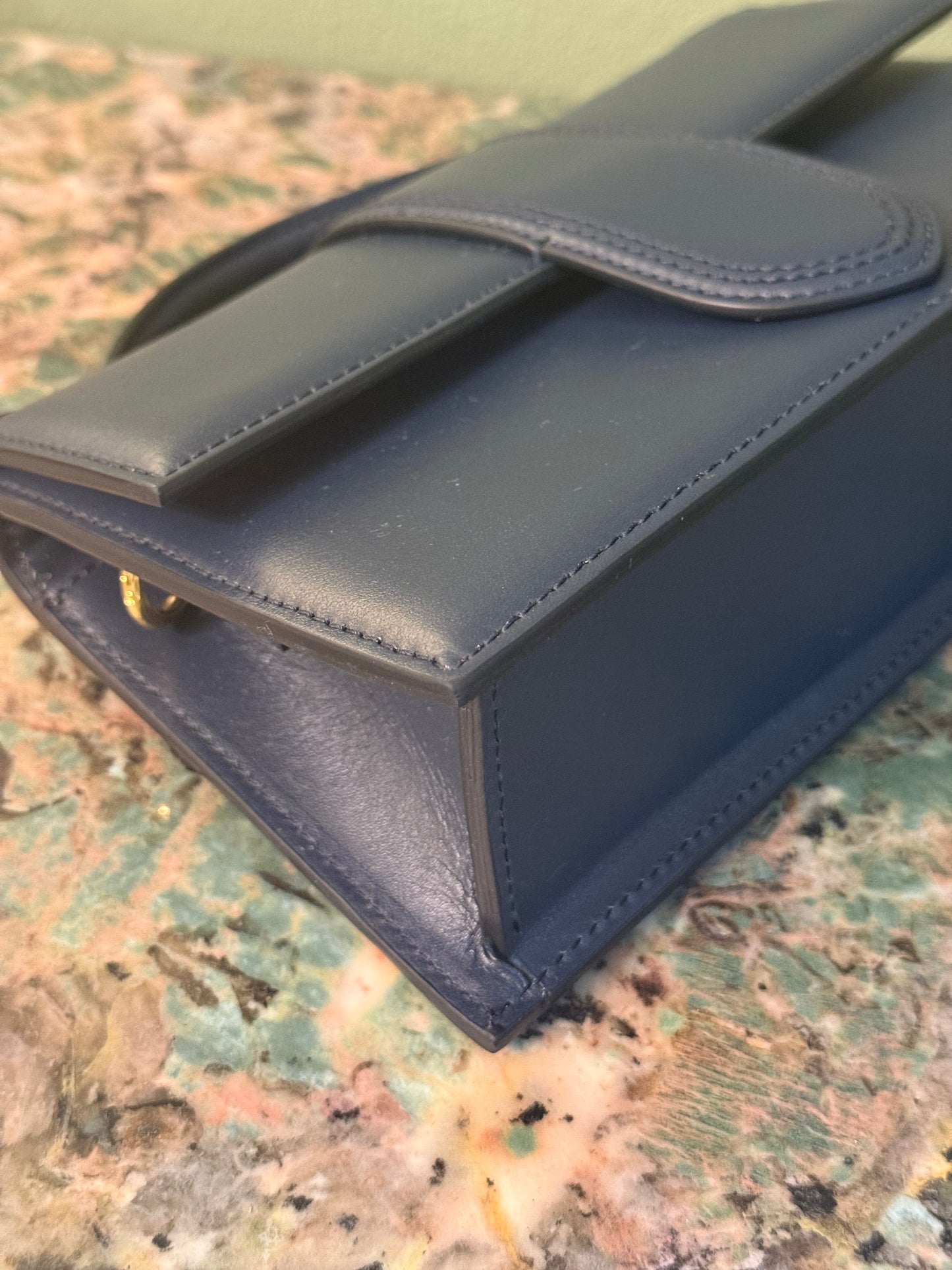 JAQUEMUS NAVY LE GRAND BAMBINO CROSSBODY BAG