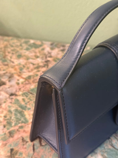 JAQUEMUS NAVY LE GRAND BAMBINO CROSSBODY BAG