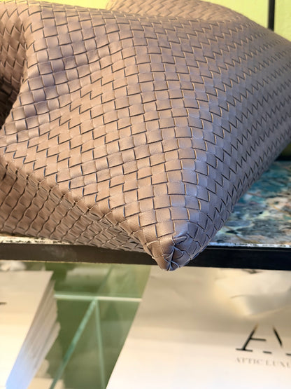 BOTTEGA VENETA GRAY LARGE CONVERTIBLE TOTE BAG