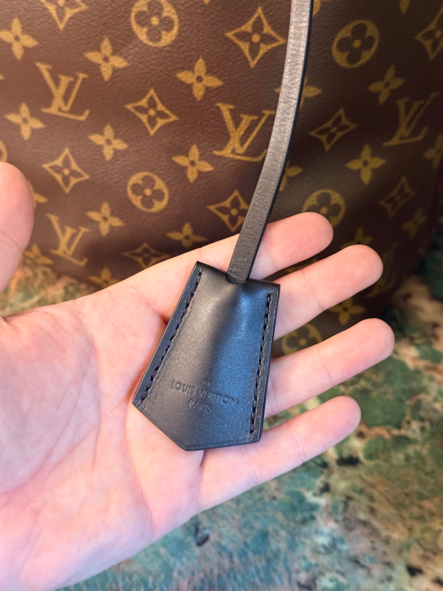 LOUIS VUITTON MONOGRAM FLOWER HOBO BAG