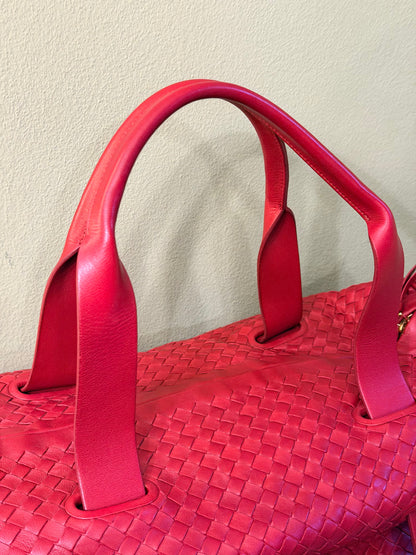 BOTTEGA VENETA RED LARGE BOSTON SHOULDER BAG