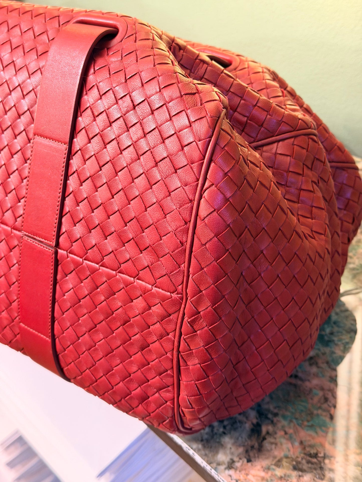 BOTTEGA VENETA RED LARGE BOSTON SHOULDER BAG