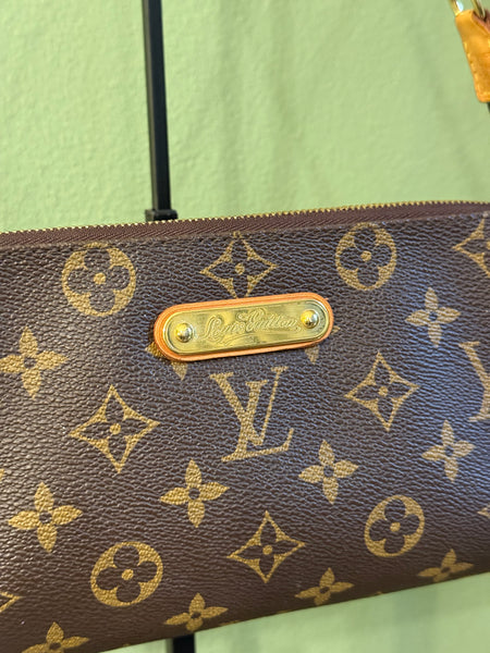 LOUIS VUITTON MONOGRAM EVA CLUTCH SHOULDER BAG