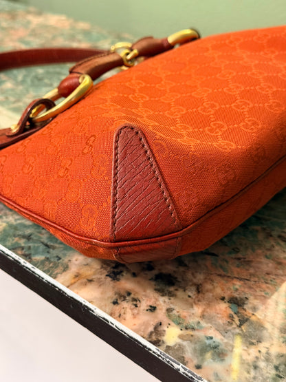 GUCCI RED MONOGRAM HORSEBIT HOBO BAG