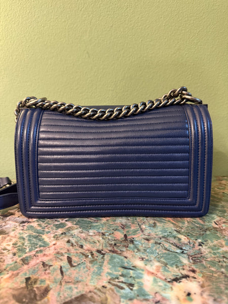 CHANEL NAVY OLD MEDIUM BOY CROSSBODY BAG