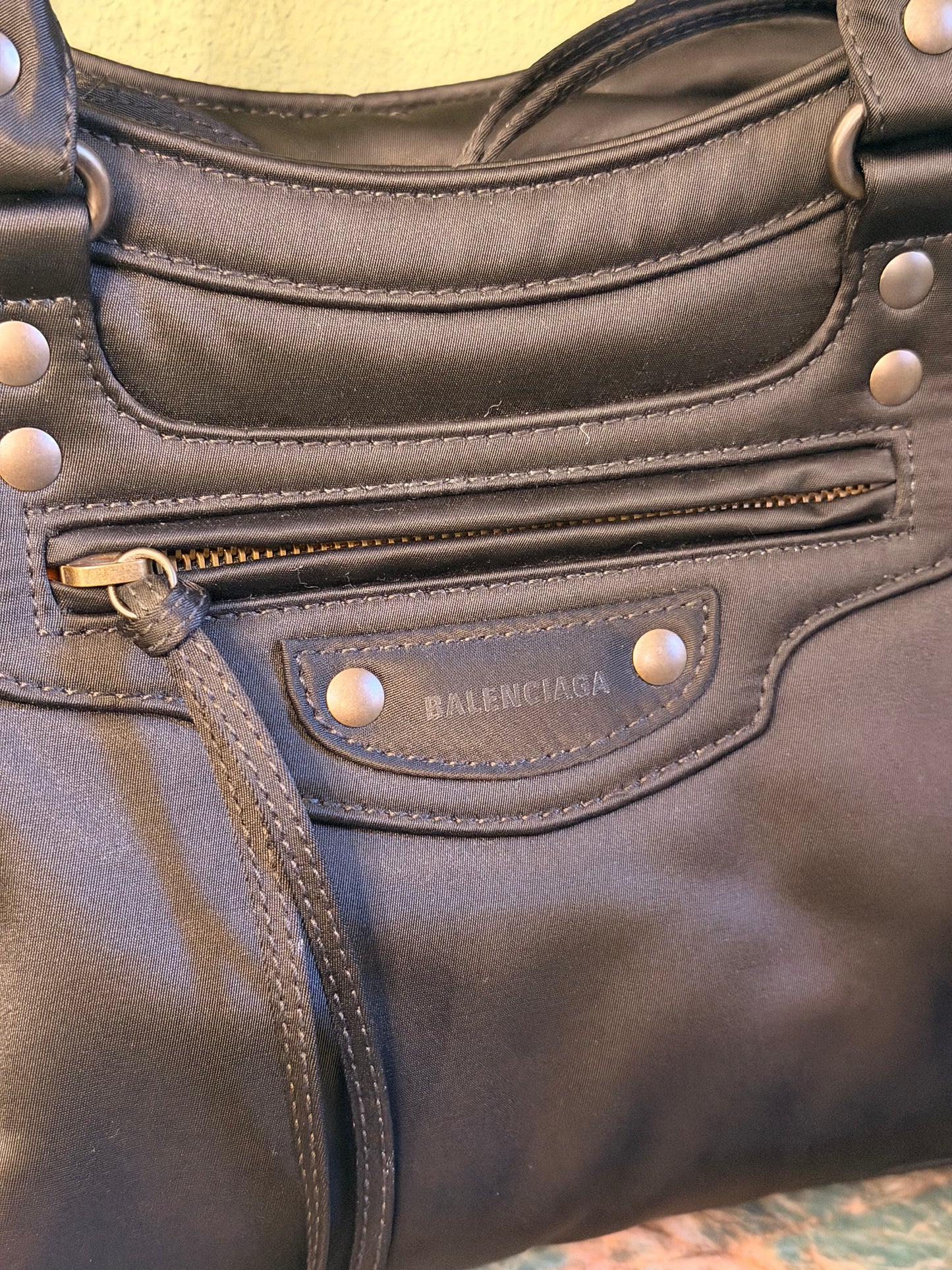 BALENCIAGA BLACK NYLON SMALL NEO CITY HANDBAG