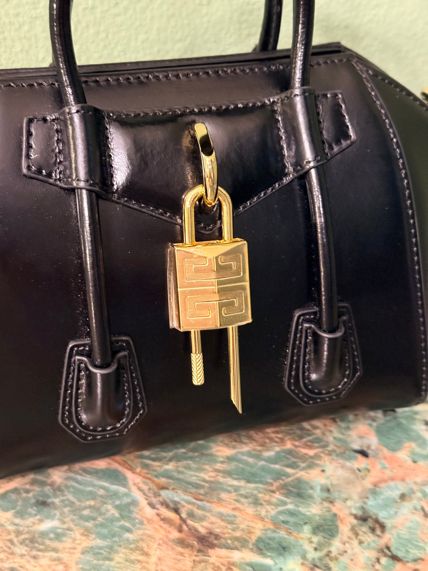 GIVENCHY BLACK MINI ANTIGONA LOCK HANDBAG